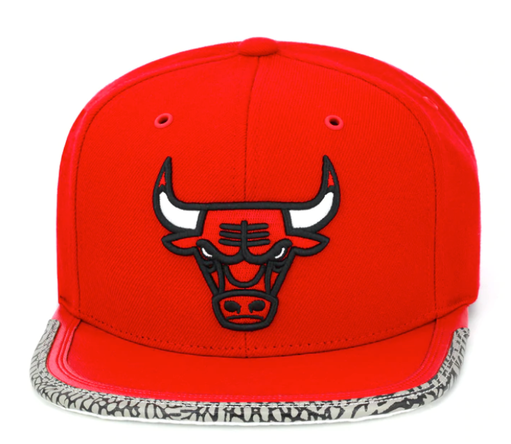 Chicago Bulls Day 3 Red/ Concrete Gray Mitchell & Ness Snapback Hat - Pro Jersey Sports