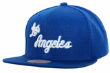 Men's Los Angeles Lakers Mitchell & Ness Blue Core Basic Snapback Hat - Pro Jersey Sports