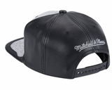 Chicago Bulls Day One Heather Gray & Black Mitchell & Ness Snapback Hat - Pro Jersey Sports