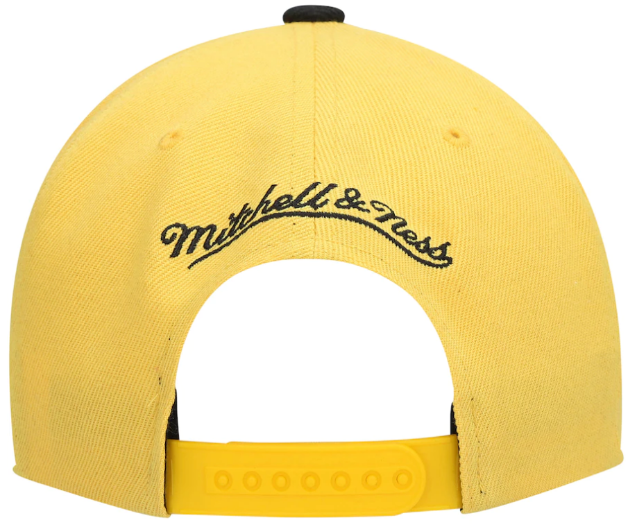 Men's Los Angeles Lakers Mitchell & Ness Gold/Black Hardwood Classics Core Snapback Hat