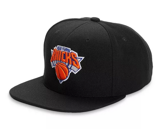 Men's New York Knicks NBA Core basic Black Mitchell & Ness Snapback Hat