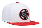 Men's Toronto Raptors NBA Core basic 2 Tone White/Red Mitchell & Ness Snapback Hat - Pro Jersey Sports