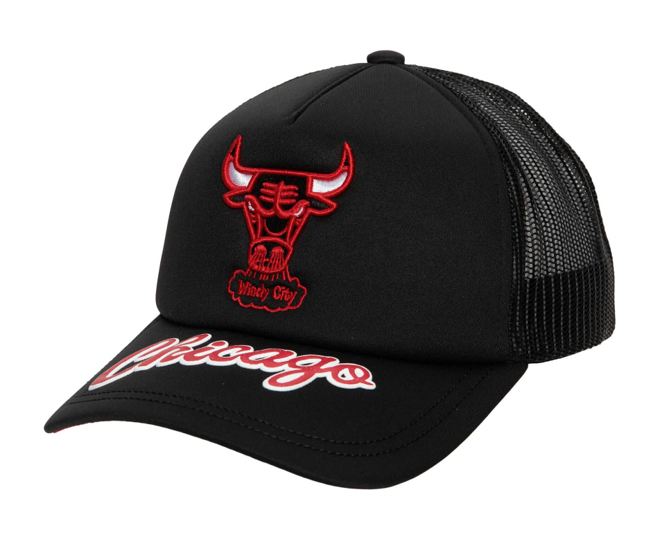 Mens Chicago Bulls NBA Puff The Magic Trucker HWC Mitchell & Ness Snapback Hat-Black