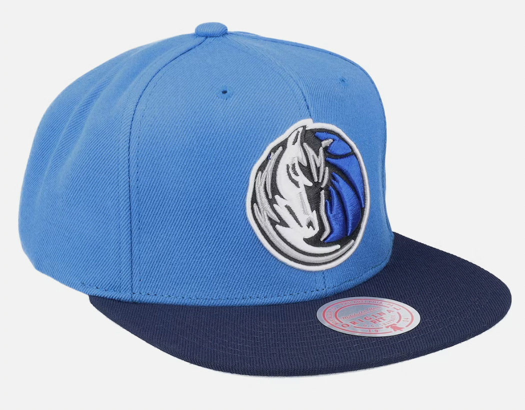 Dallas Mavericks 2-Tone 2.0 Mitchell & Ness Snapback Hat