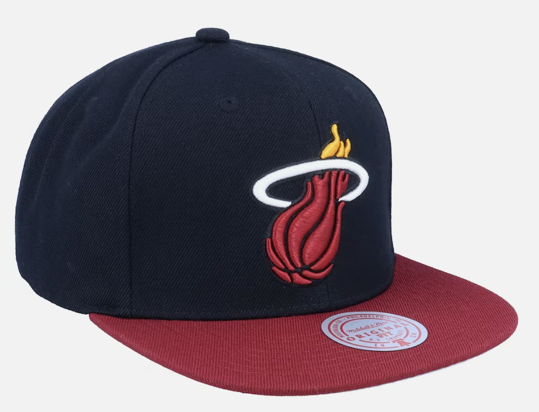 Men's Miami Heat Mitchell & Ness NBA Core Basic Black/Maroon Snapback Hat
