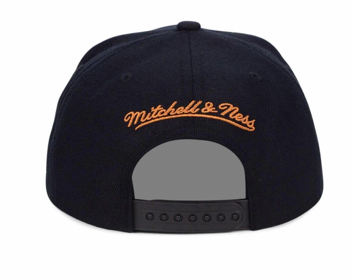Men's Philadelphia 76ers NBA Core Basic 2 Tone Black/Gold HWC Mitchell & Ness Snapback Hat