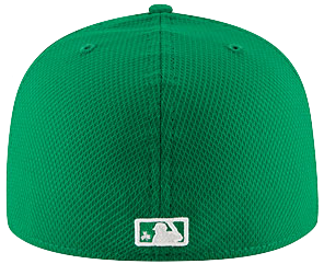 Mens Chicago Cubs Kelly Green St. Patrick's Day Low Crown Diamond Era 59FIFTY Fitted Hat By New Era
