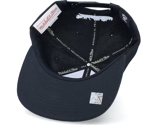 Men's Brooklyn Nets NBA XL BWG Mitchell & Ness Snapback Hat