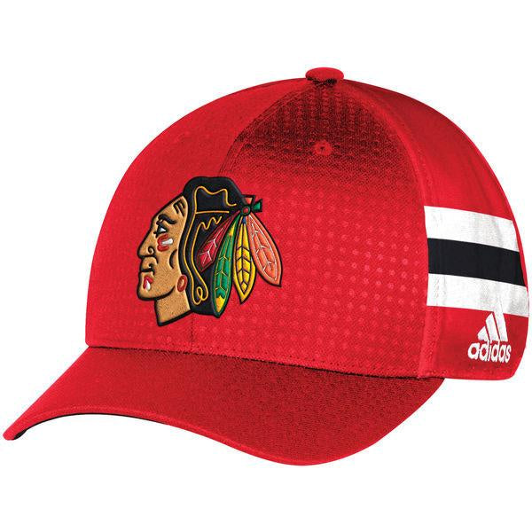Mens Chicago Blackhawks adidas Red NHL17 Draft Structured Flex Hat