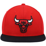 Mens Chicago Bulls Red Team 2-Tone 2.0 Snapback Hat By Mitchell And Ness - Pro Jersey Sports