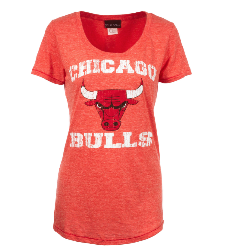 Womens Chicago Bulls Distressed Logo Tee