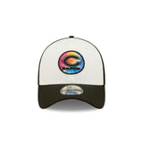 Men's Chicago Bears New Era Crucial Catch 2022 NFL Coaches Sideline Primary Logo White/Black 39THIRTY Flex Hat - Pro Jersey Sports