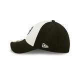 Men's Chicago Bears New Era Crucial Catch 2022 NFL Coaches Sideline Primary Logo White/Black 39THIRTY Flex Hat - Pro Jersey Sports