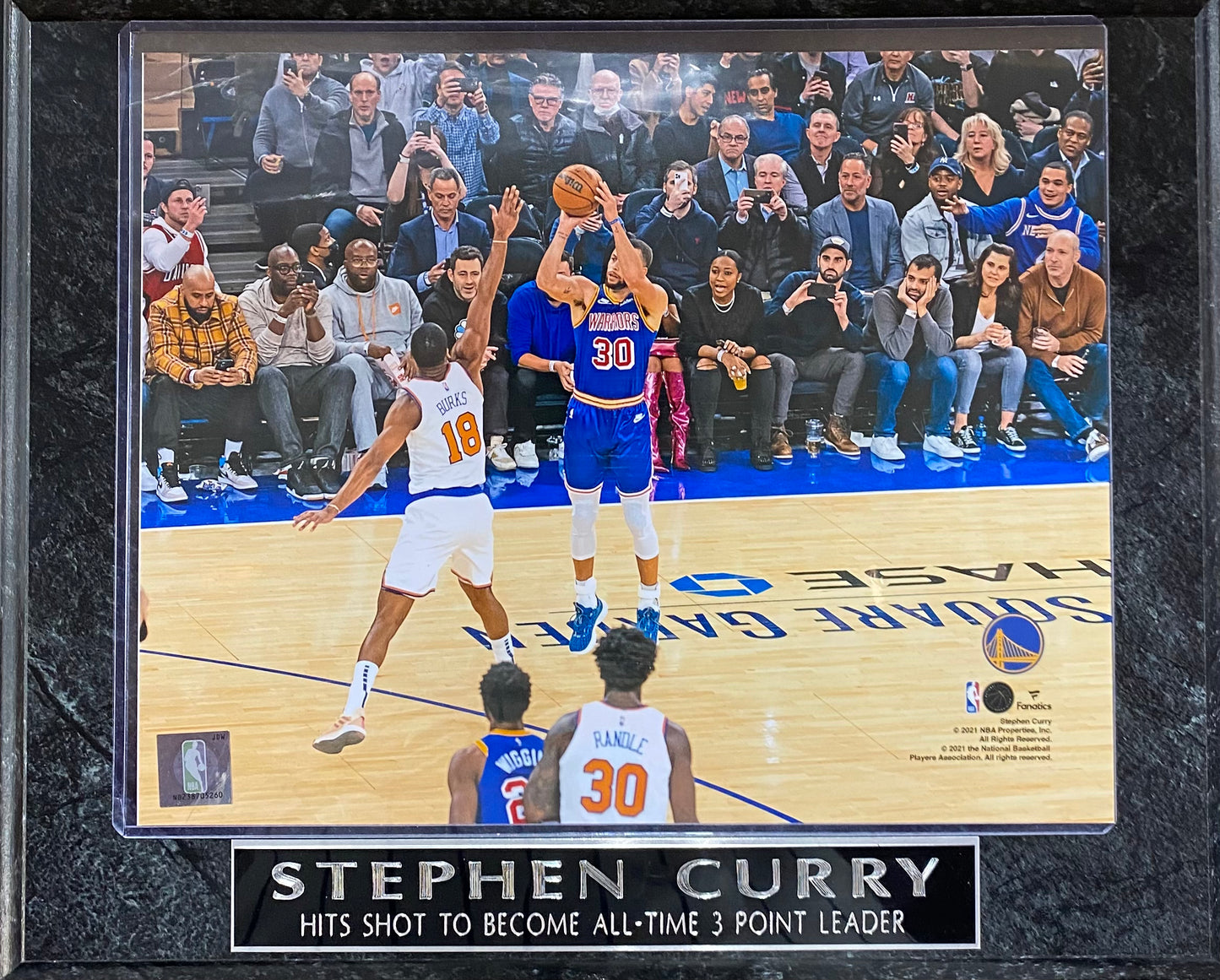 Stephen Curry Hits Shot to Become All Time 3 Point Leader Wall Plaque