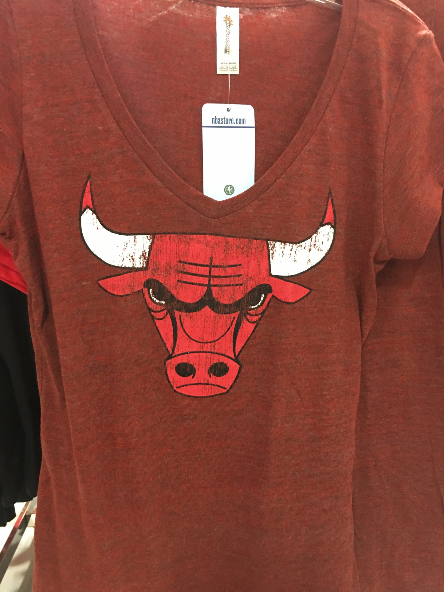 Womens Chicago Bulls Big Faded Logo V Neck Tee