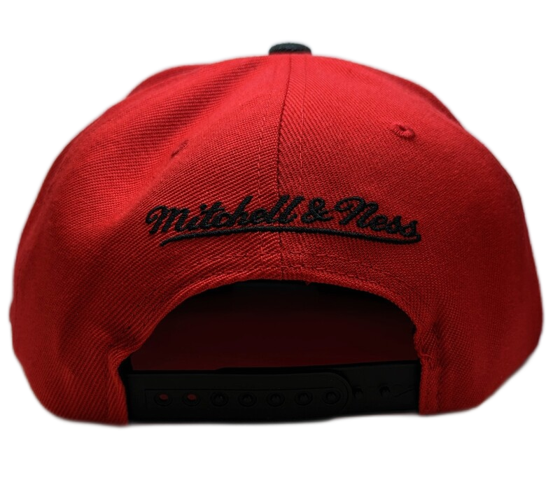 Los Angeles Clippers Hardwood Classics Mitchell & Ness 2 Tone Red/Black Reload 2.0 Snapback Hat