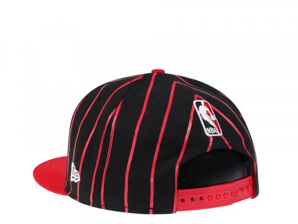 Chicago Bulls NBA Black/Red City Arch New Era 9FIFTY Snapback Hat