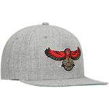 Atlanta Hawks Team Heathered Gray HWC 2.0 Mitchell & Ness Snapback Hat - Pro Jersey Sports