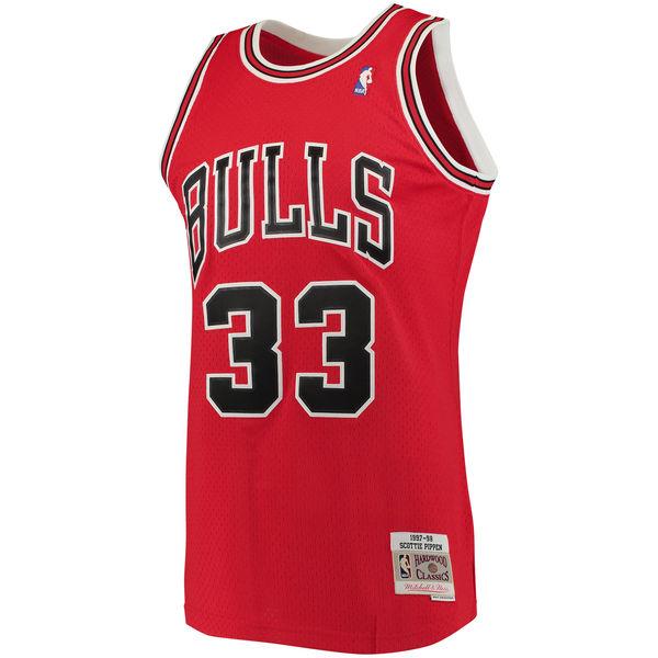 Mens Chicago Bulls Scottie Pippen Mitchell & Ness Red 1997-98 Hardwood Classics Swingman Jersey