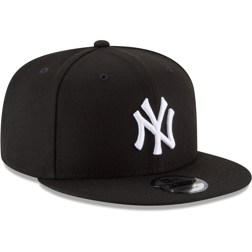 Men's New York Yankees New Era Black & White 9FIFTY Snapback Hat - Pro Jersey Sports