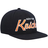 New York Knicks Team Script 2.0 Mitchell & Ness Snapback Hat - Pro Jersey Sports
