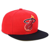 Men's Miami Heat Mitchell & Ness NBA Core Basic HWC Red/Black Snapback Hat - Pro Jersey Sports