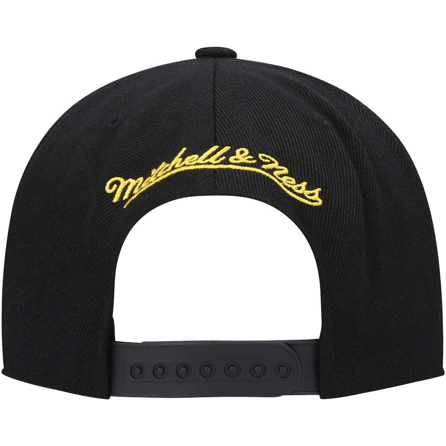 Men's Los Angeles NBA Core Basic HWC Black Mitchell & Ness Snapback Hat