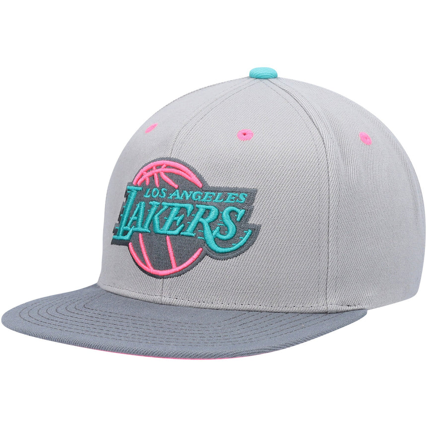 Men's Los Angeles Lakers Mitchell & Ness Gray Wolf Mags Snapback Hat - Pro Jersey Sports