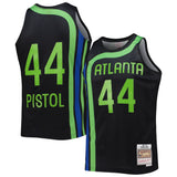 Men's Atlanta Hawks Pete Maravich Mitchell & Ness Black 1971-72 Hardwood Classics Reload 2.0 Swingman Jersey - Pro Jersey Sports