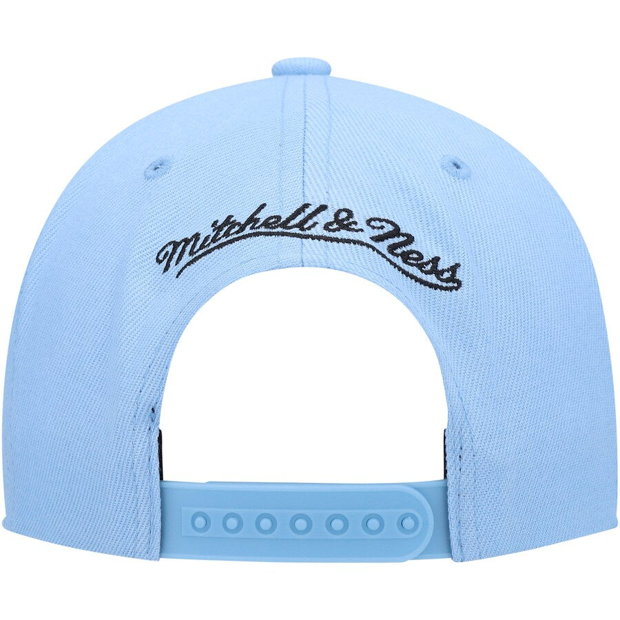 Men's Milwaukee Bucks Mitchell & Ness University Away 2 Tone Snapback Hat